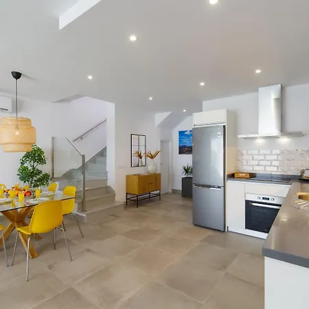 Gara 8 プエルト・カレロ