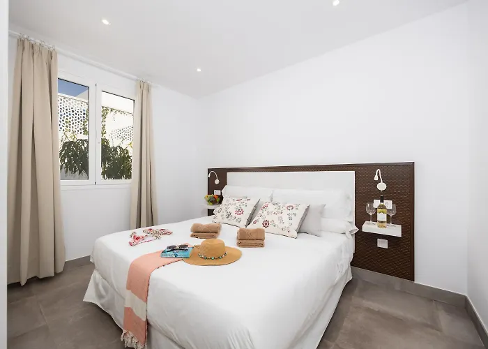 Gara 8 ヴィラ プエルト・カレロ